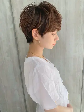 ショート ボブ/ショート/山見 陽のヘアスタイル