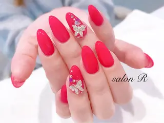 ネイル Re Pearl～コーディネートサロン～ 市駅前店所属・NARUMI HYODOのネイルデザイン