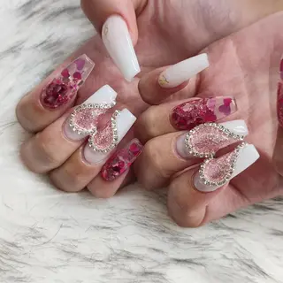 ネイル RUNWAY 　　の眉毛・アイブロウイメージ