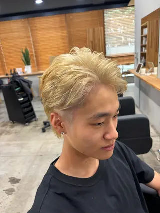 カラー メンズ mono / Manatoのヘアスタイル