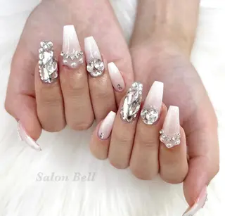 ネイル Bell 富田林店 SAYAKAのネイルデザイン