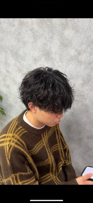 パーマ メンズ シャドウ/ルーズ パーマメンズりつきのヘアスタイル