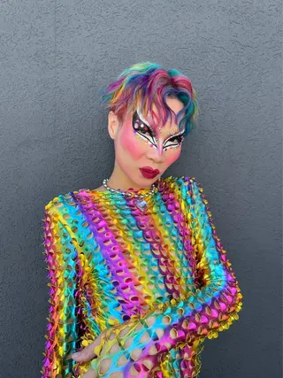 ショート カラー レイヤーカット/ハイ トーンカラー/きらのヘアスタイル