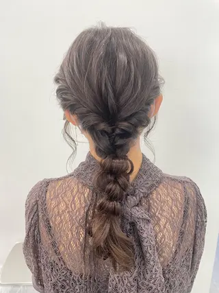 ロング ヘアアレンジ KANGOLSALON 富山セントラル所属・松井 亜美のヘアスタイル