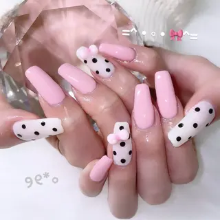 ネイル chiyori🎀 韓国風まつげのマツエク・マツパデザイン