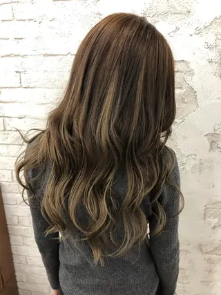 ミディアム カラー ️🩵透明感カラー Yūka🩵のヘアスタイル