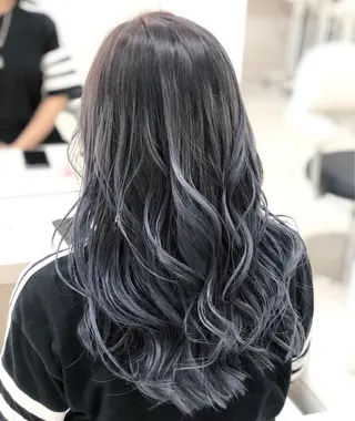 ロング 💙髪質改善 💙和田💙のヘアスタイル