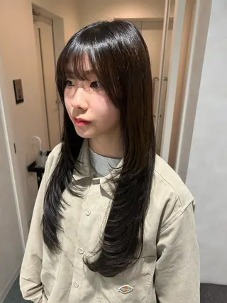 ロング 内間 光輝のヘアスタイル