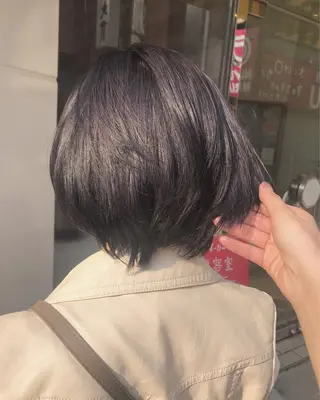 ショート カラー uru"所属・uru" すずきさゆりのヘアスタイル