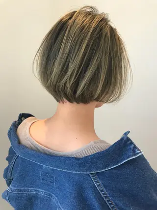 ショート Emitas.宮街道店所属・森崎 士/似合わせカラーのヘアスタイル