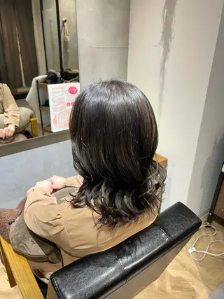 ミディアム カラー スゲノ ルウのヘアスタイル
