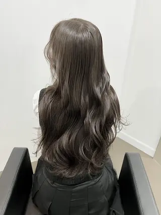 ロング カラー BEL髪質改善&カラ ー🩵元町KAZUAのヘアスタイル