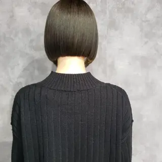 ショート カラー iloli　メニューの無い美容室所属・iloli代表　前田 雄也　のヘアスタイル
