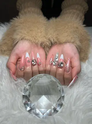 ネイル 井尻 紗菜のネイルデザイン