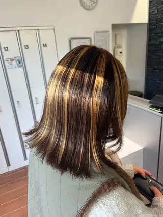 ミディアム カラー … …のヘアスタイル