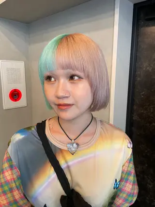 カラー Riri /ブリーチのヘアスタイル