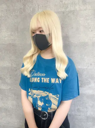 セミロング ハイトーンエクステ 🎩カズキ🎩のヘアスタイル