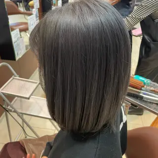 ミディアム カラー 西村 亜弥のヘアスタイル