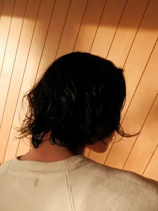 パーマ メンズ IRO所属・岡田 祐樹のヘアスタイル