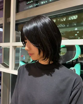 ショート カラー ゆい/パーマ/レイヤ ー/似合わせカラーのヘアスタイル