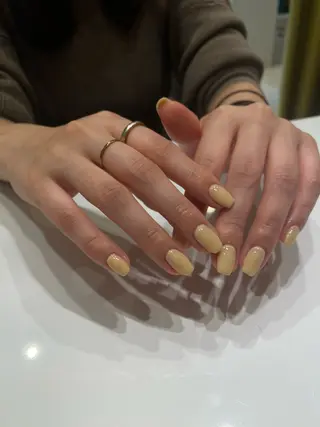 ネイル EARTH coiffure beaute 東松山店所属・町田 杏花のネイルデザイン