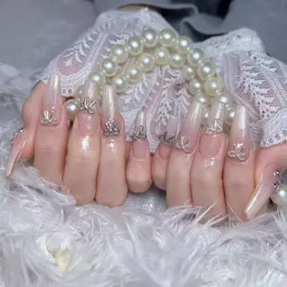 ネイル MoMo 🍓のネイルデザイン