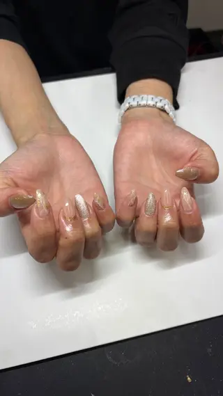 ネイル 津崎 玲衣のネイルデザイン