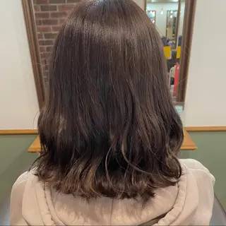 ミディアム カラー saga所属・🌼 みなみ🌼のヘアスタイル