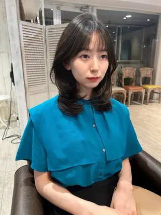 ミディアム グランジフェミニン 🪽比内千聖のヘアスタイル
