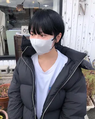 ショート カラー デザインカット🎨 ボブ🫟おざきのヘアスタイル