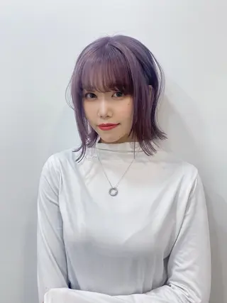 ミディアム Qin原宿店所属・葵 韓国オタク美容師 レイヤーカットのヘアスタイル