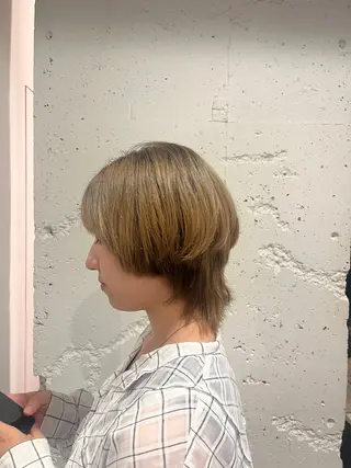 ショート カラー アルバサンス所属・中居 蒼士のヘアスタイル