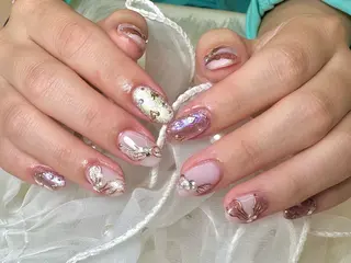ネイル 丸山 春花のネイルデザイン