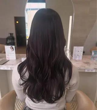 ロング カラー 丸山 香のヘアスタイル