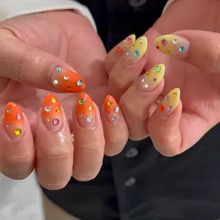 ネイル Sarina ⋆⭒˚のネイルデザイン