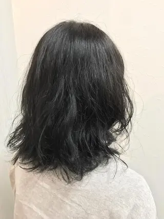 ミディアム 東風上 亮介のヘアスタイル