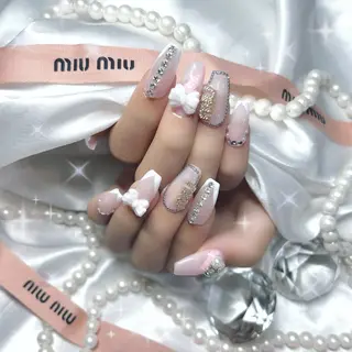 ネイル élu by Noriko 前原のネイルデザイン