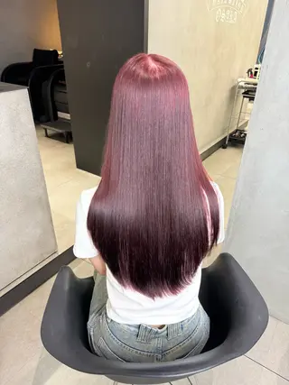 カラー 🇰🇷韓国風ハイ トーンKANA🖤のヘアスタイル