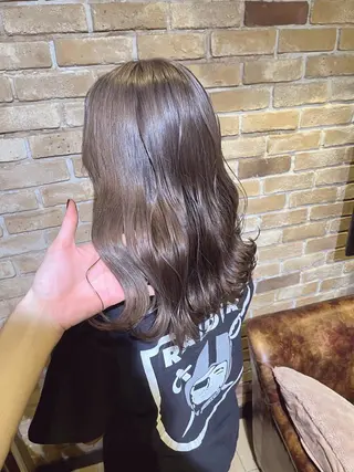 セミロング 🧡ミルクティー/ レイヤー🧡ショウナのヘアスタイル