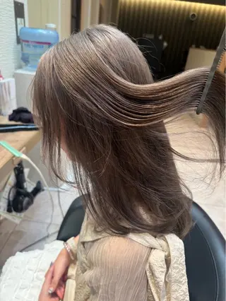 ミディアム ハイトーン／アレンジ 🩵NANAMIのヘアスタイル