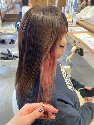 ロング カラー fulam所属・MIKU ／fulamのヘアスタイル