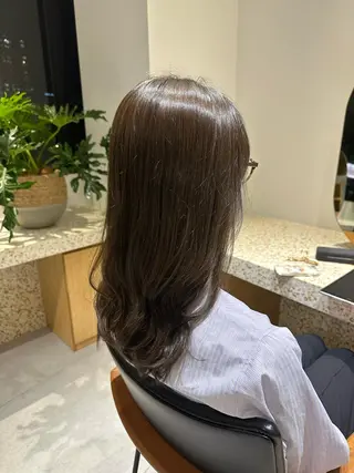 カラー 和田 あおいのヘアスタイル