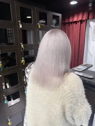 ミディアム カラー ブリーチ・カットモデ ル🎀serenaのヘアスタイル