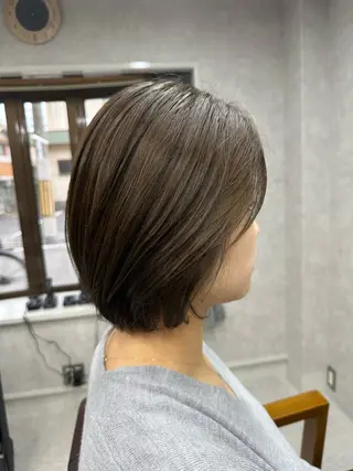 ショート カラー Lien 深井店のヘアスタイル
