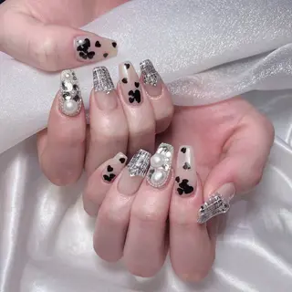 ネイル Arowa 伊田のネイルデザイン