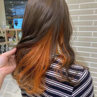 セミロング amie三ノ宮所属・潟上 菜摘のヘアスタイル