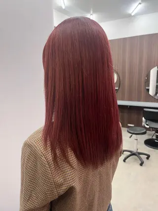 カラー マツザキ メグミのヘアスタイル