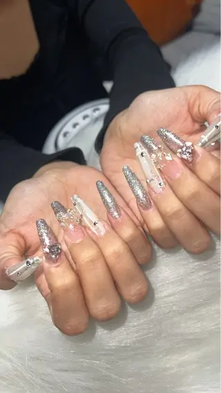 ネイル Belle Époque 𓃛のネイルデザイン