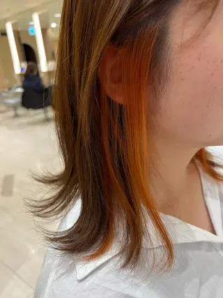 カラー 久永 菫のヘアスタイル