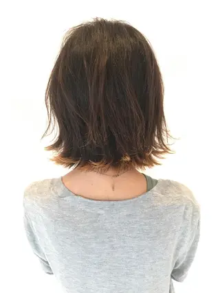 ショート カラー 湯浅 了一のヘアスタイル